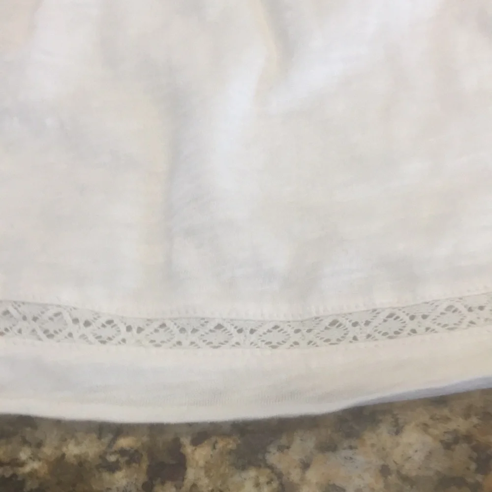Old Navy Girls Top NEW Size 3T S/S cream color Dress With Cutout Crochet Design - Picture 6 of 8